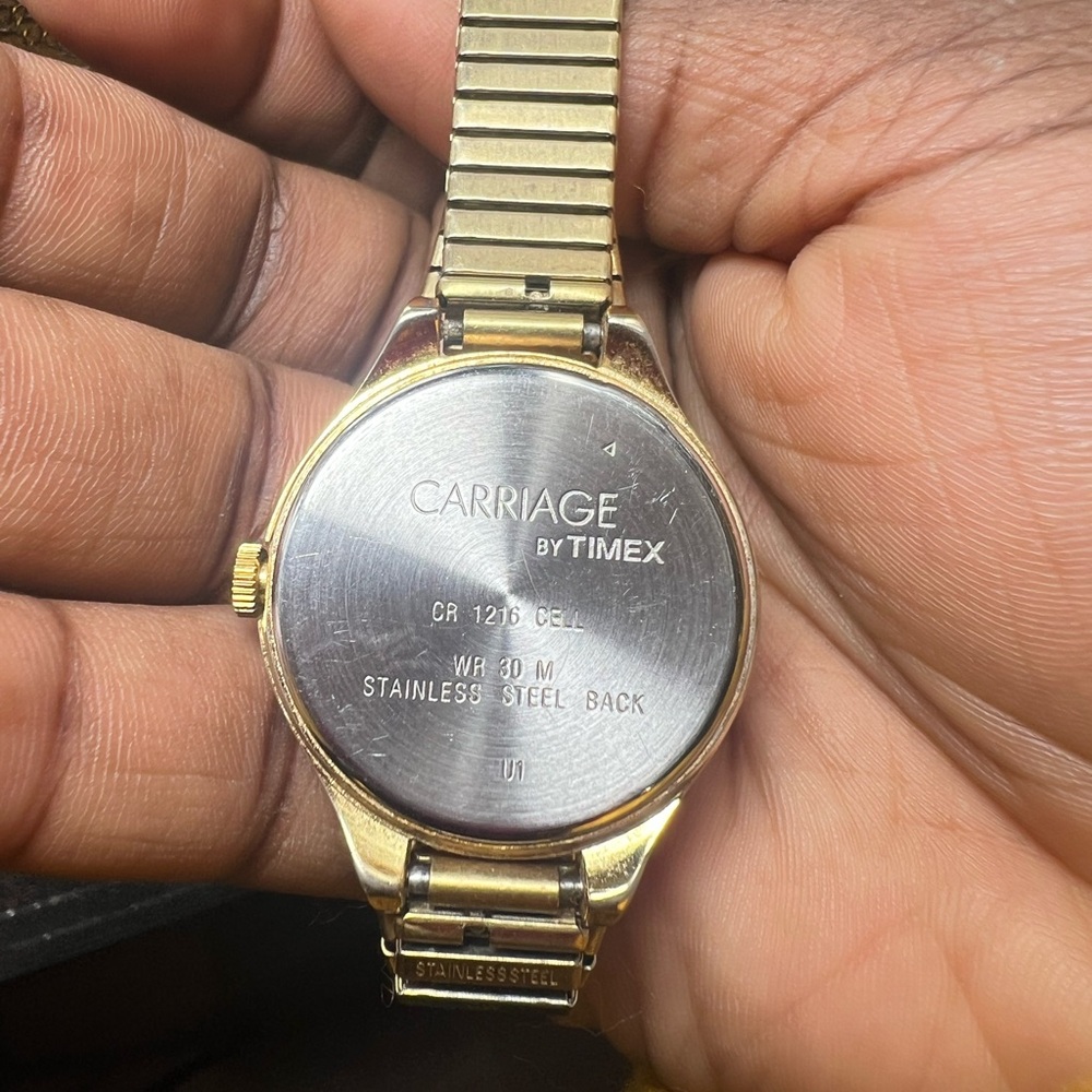 Gold Watch Accessory - Picture 6 of 7